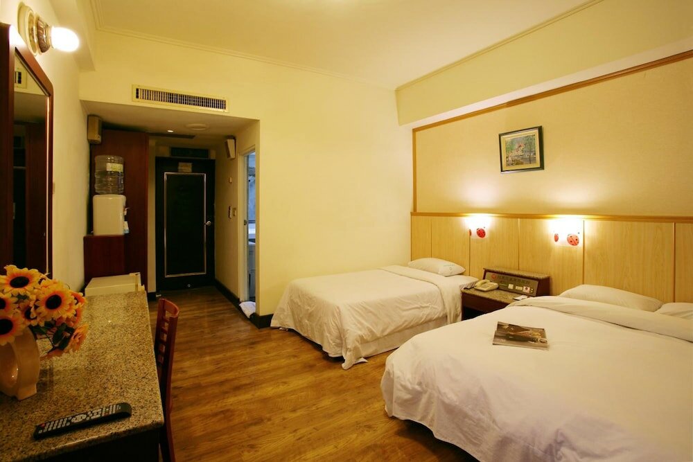 Фото Etung Hotel