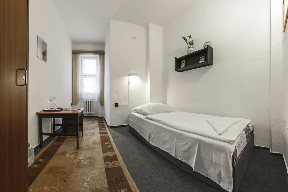 Фото Dominik Panzio