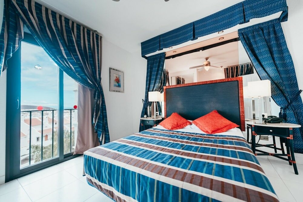Фото Apartamentos Beverly Hills Heights - Excel Hotels & Resorts