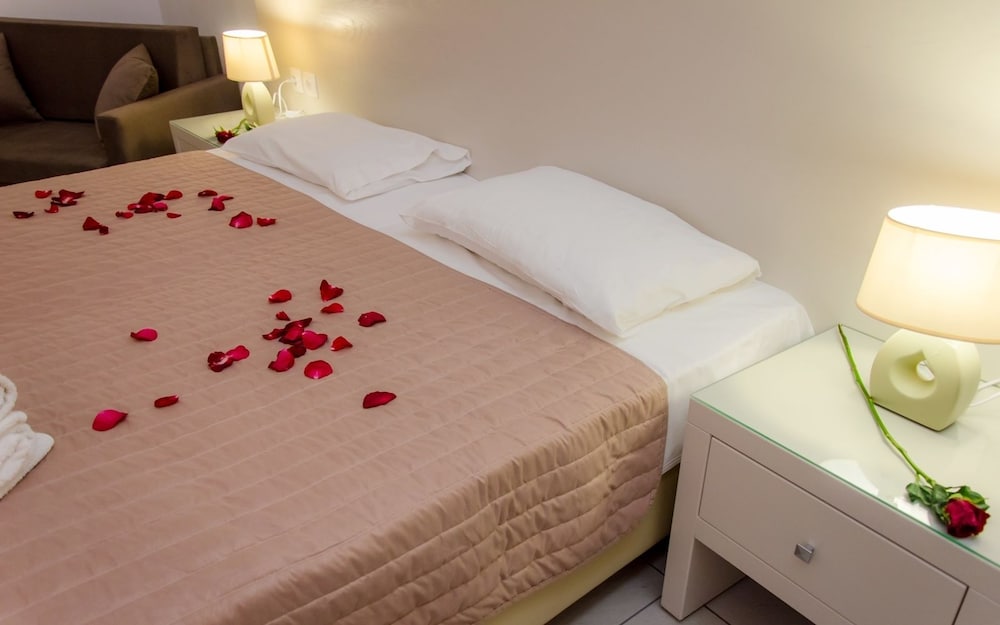 Фото Polykratis Rooms