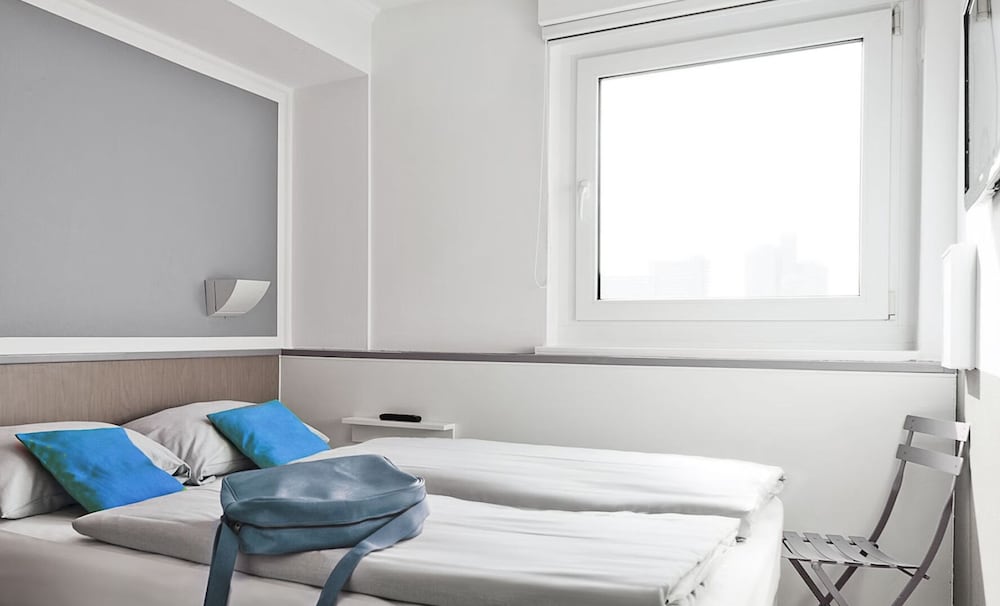 Фото NunoHotel Köln City