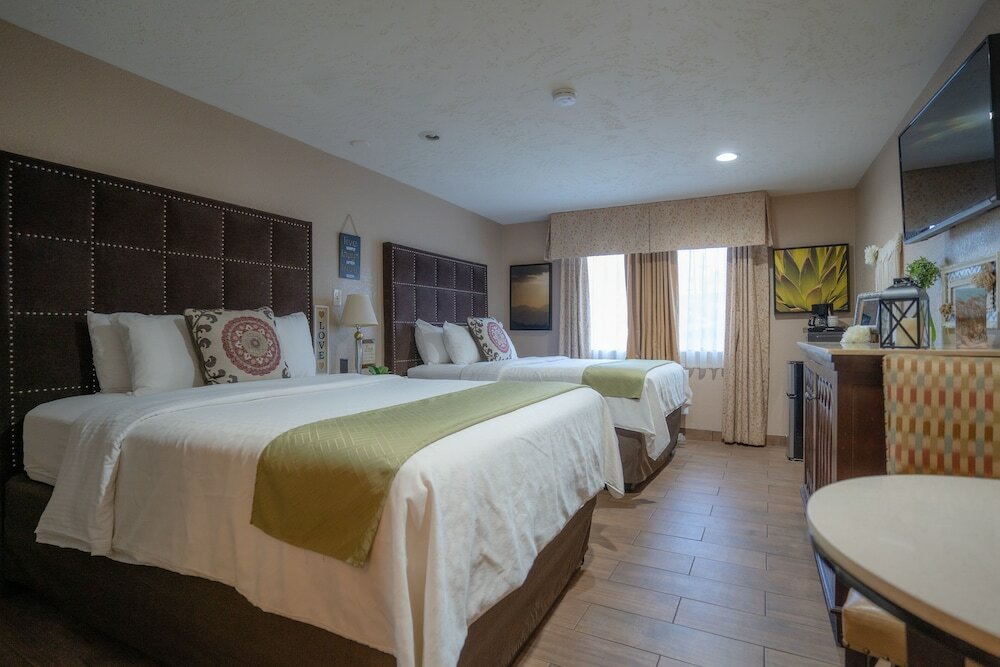 Фото Hotel Baja San Diego - A Boutique Hotel