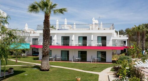 Внешний вид отеля BaySide Salgados в Албуфейре, фото 1