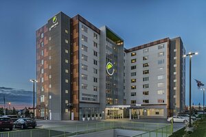 Гостиница Element Calgary Airport