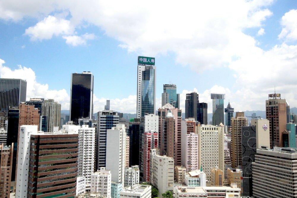 Фото The Emperor Hotel