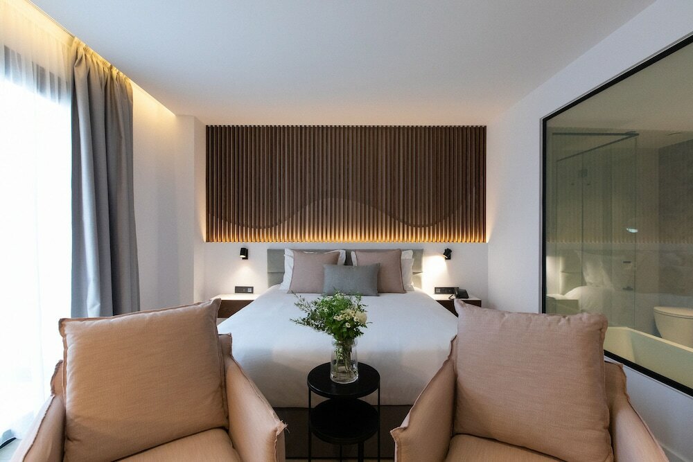 Фото Old Port Hotel