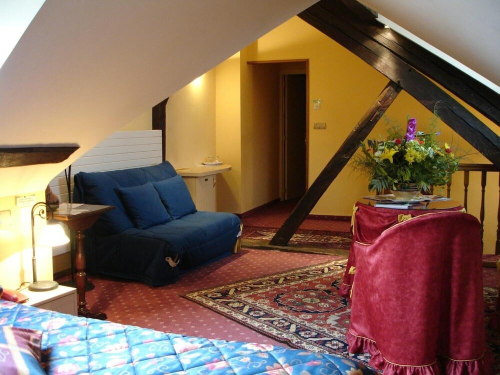 Фото Les Reflets Jaunes