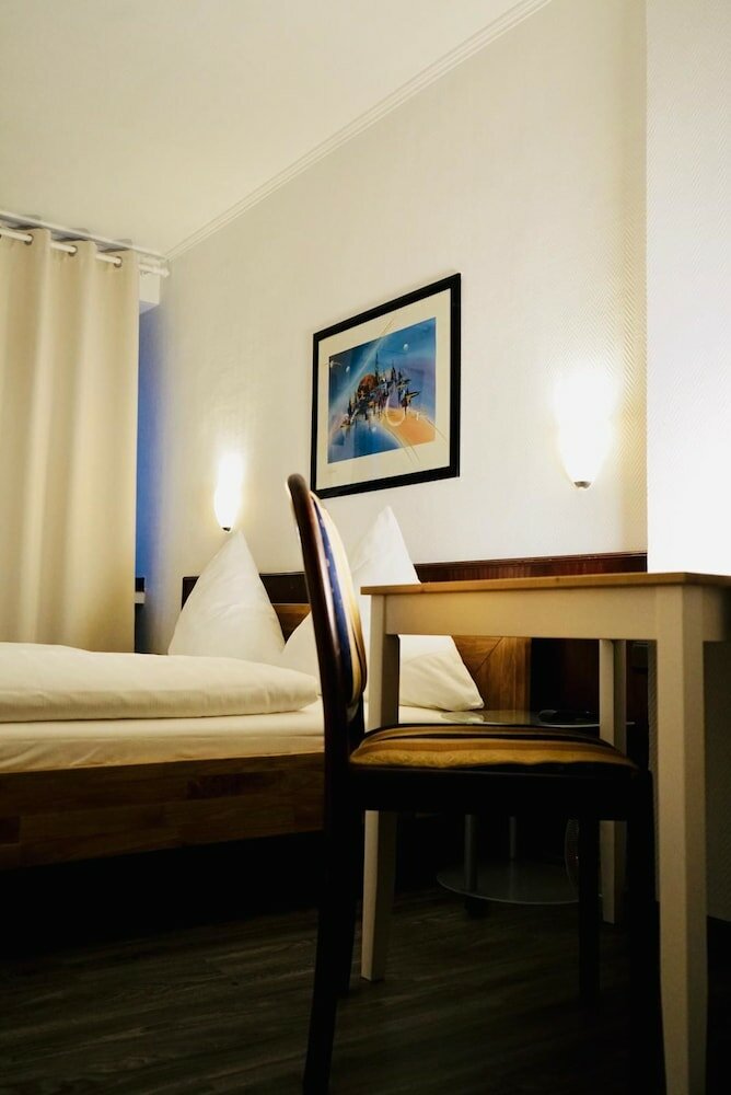 Фото Hotel Berliner Hof