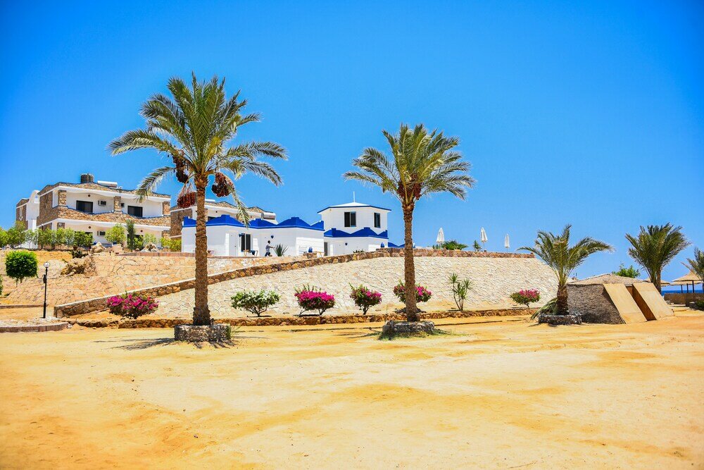 Фото Coral Garden Beach Resort