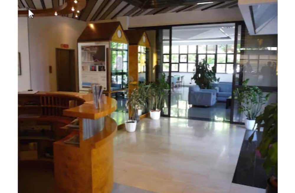 Фото Hotel Montecarlo