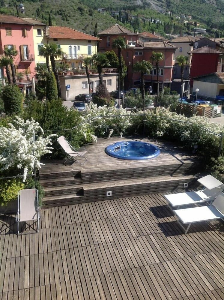 Фото Al Caminetto