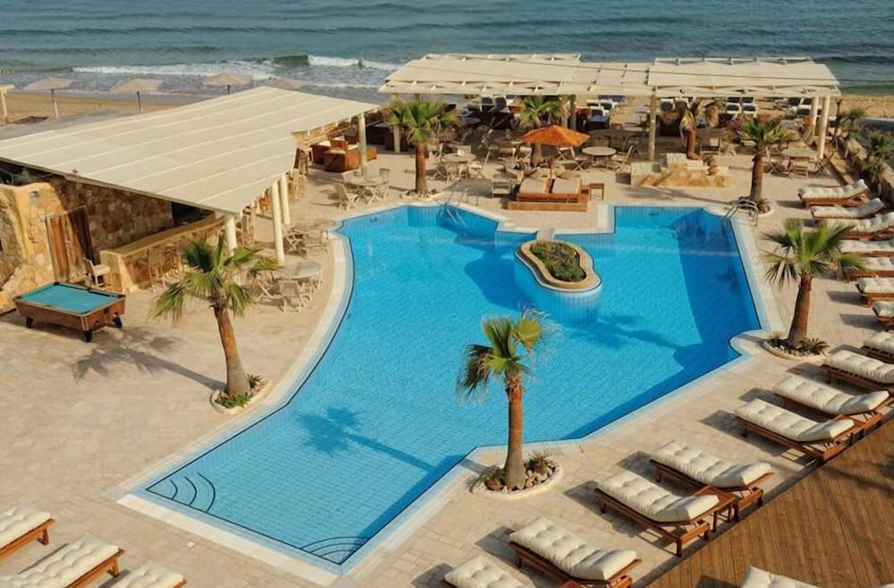 Фото Parthenis Beach Suites by the Sea