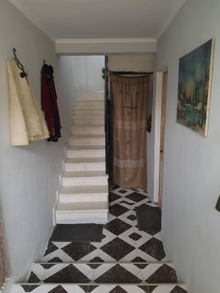 Фото Отель Upstairs Hotel Tbilisi