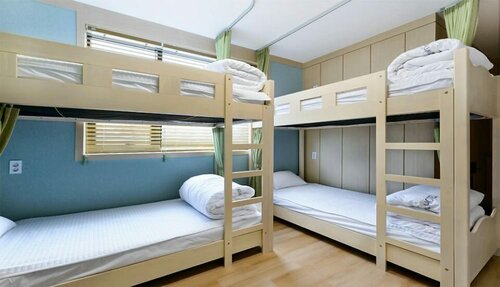 Гостиница Paulownia Hostel & Guest House в Йосу