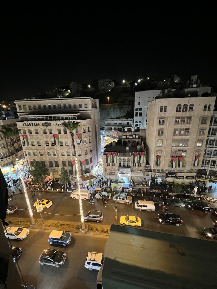 Фото Hawa Amman Hotel