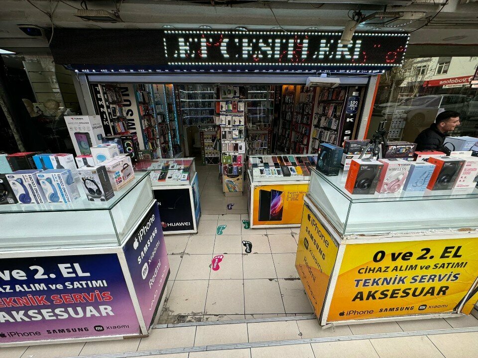 Items for mobile phones Koseoglu Communication, Ankara, photo