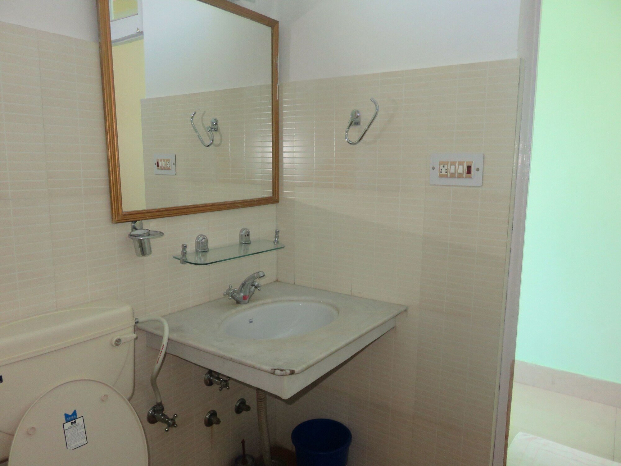 Фото Tih Hotel Maryul