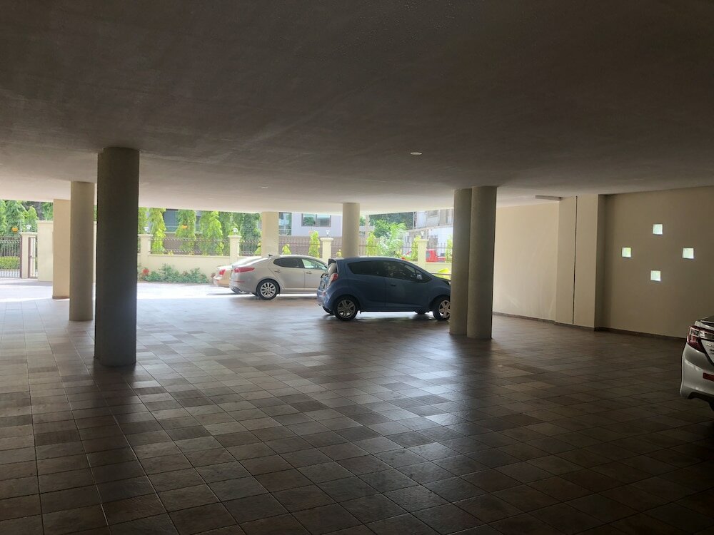 Фото James Persia Piece