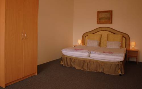 Фото Pension Village