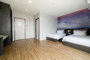 Фото Z Sleep Hotel