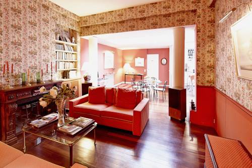 Фото Patio de l'Intendance