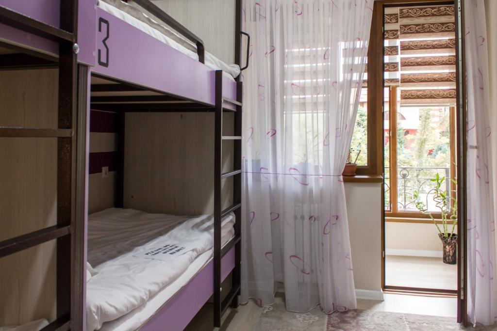 Фото Compass Hostel