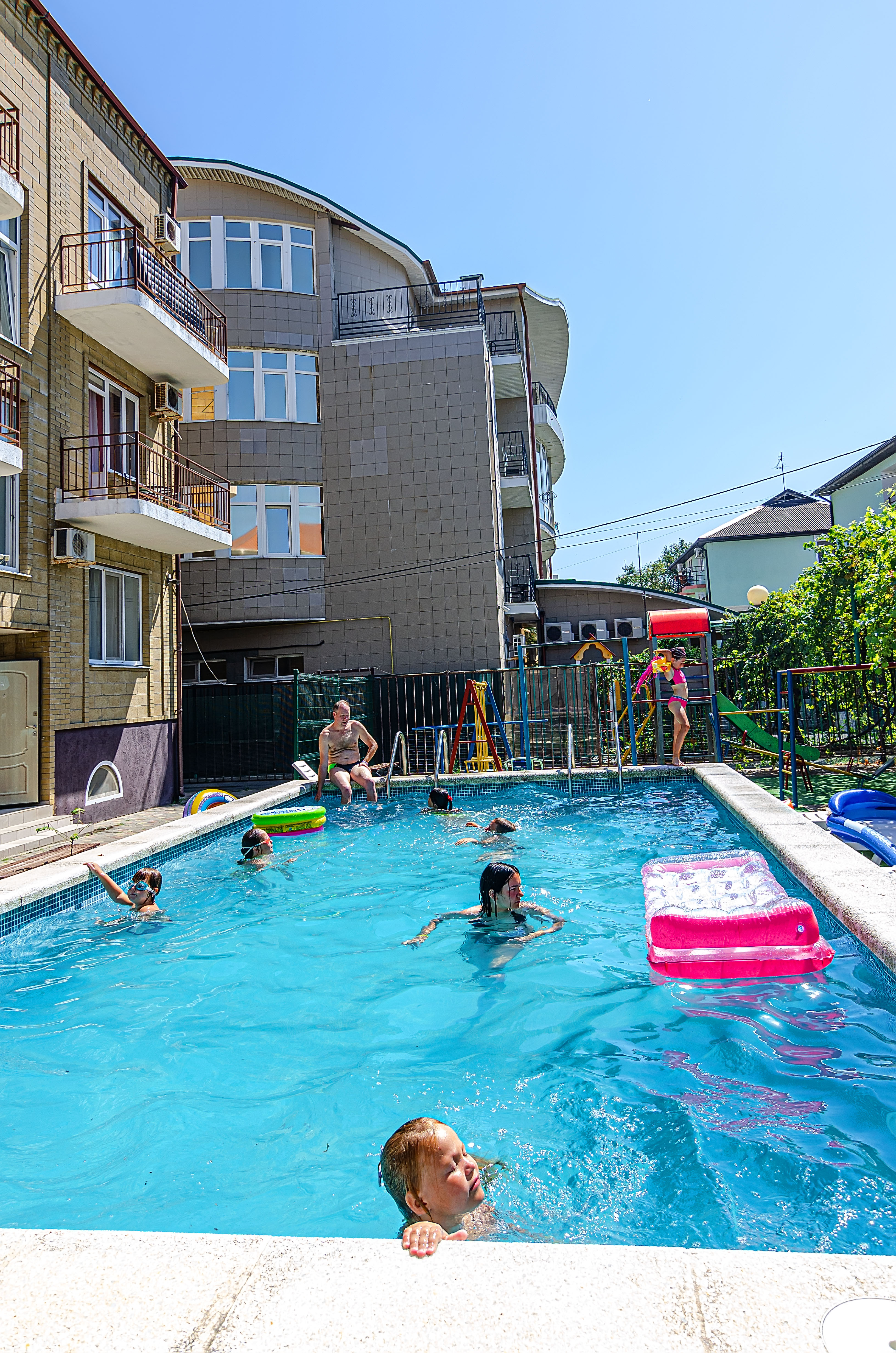 Фото Санвиль Приморский