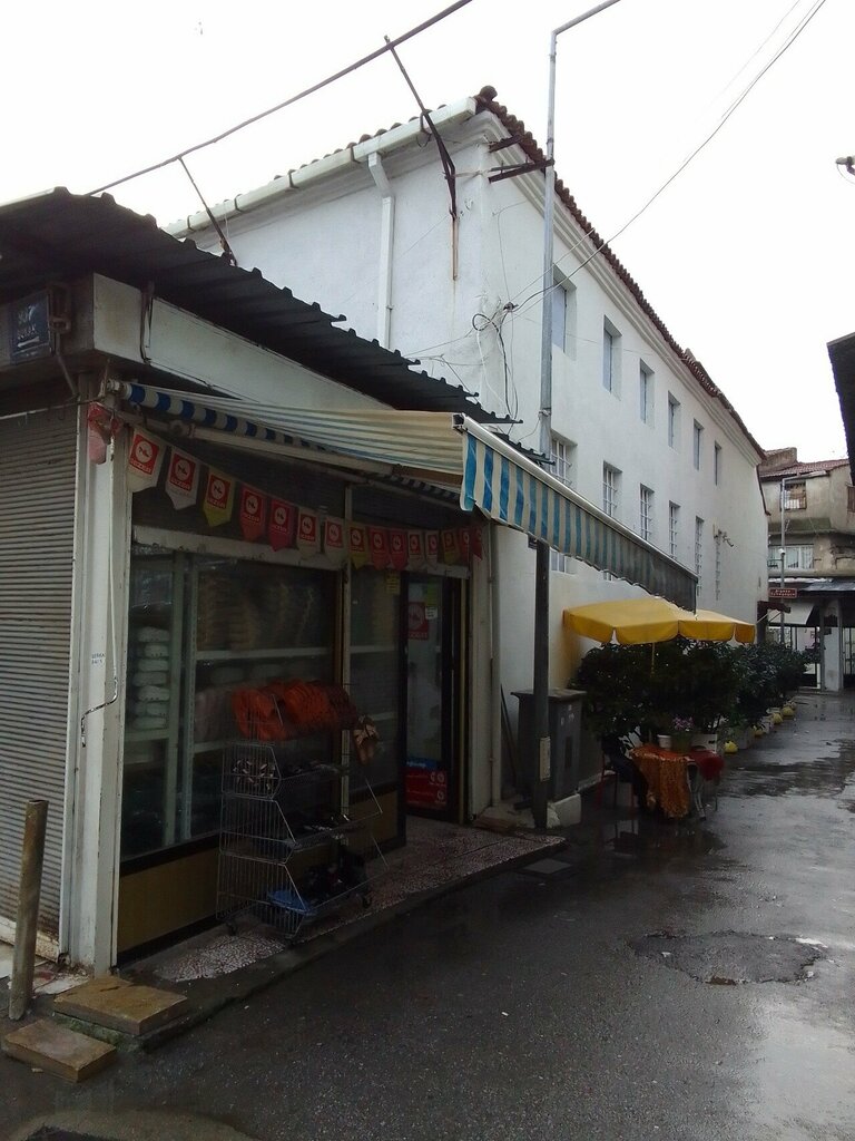 Магазин обуви Bala Terlik Kemeraltı Toptan Terlik, Измир, фото