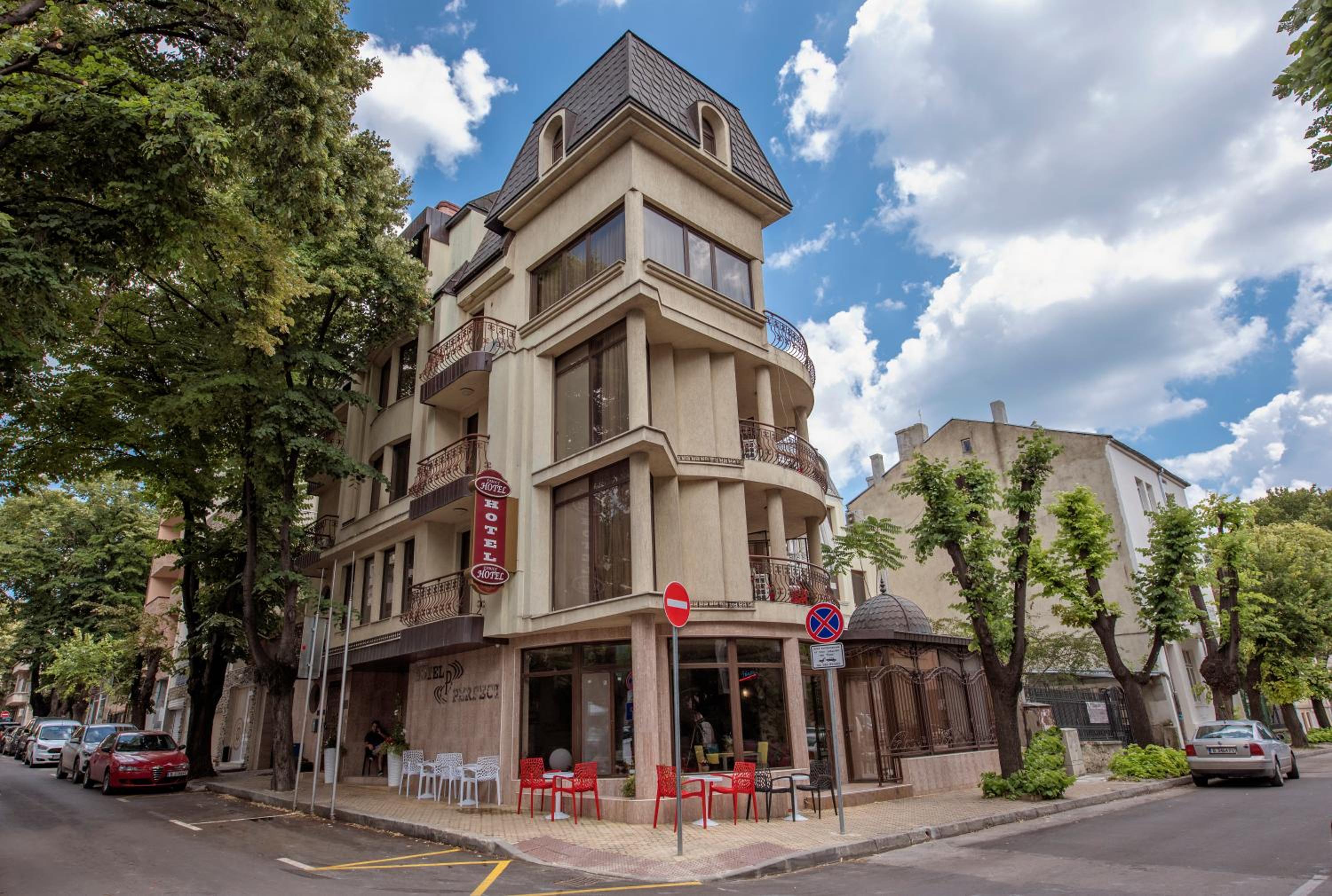 Фото отеля 3