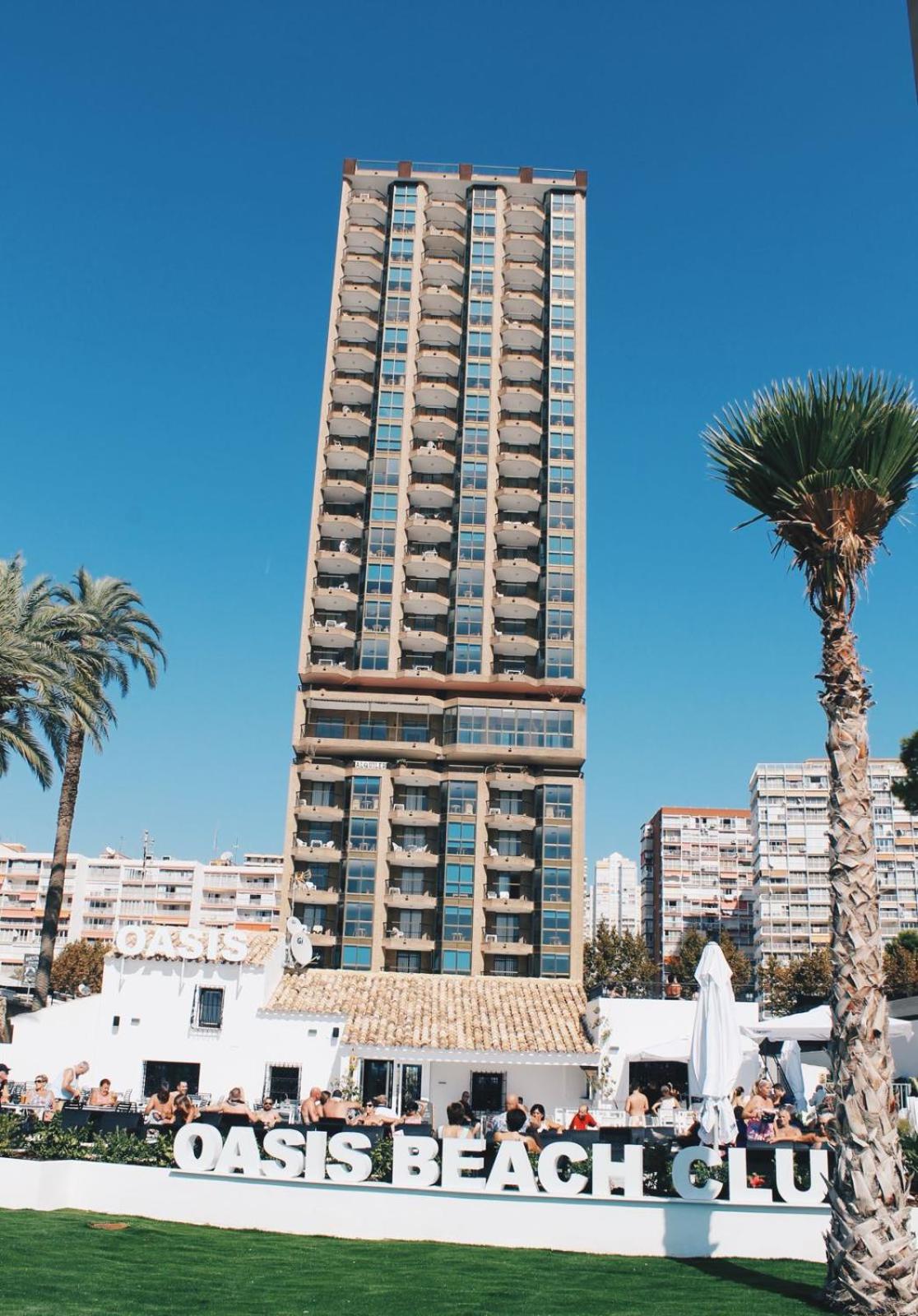 Фото Apartamentos Oasis Benidorm