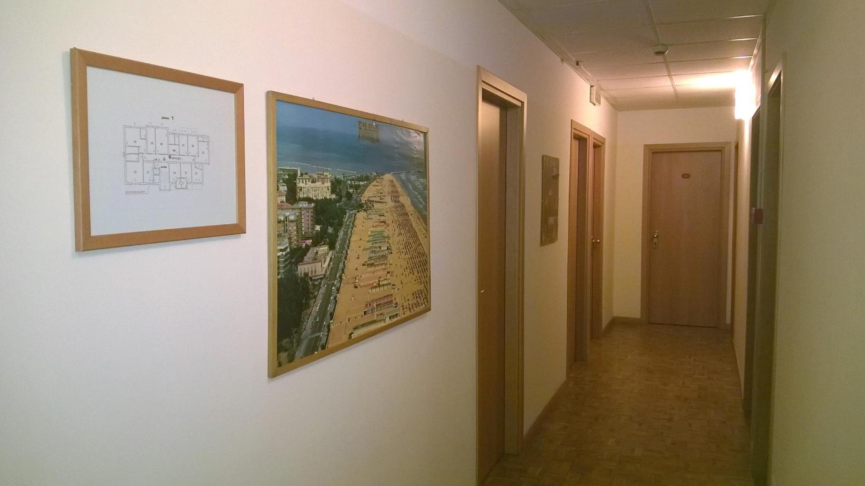 Фото Hotel Capri