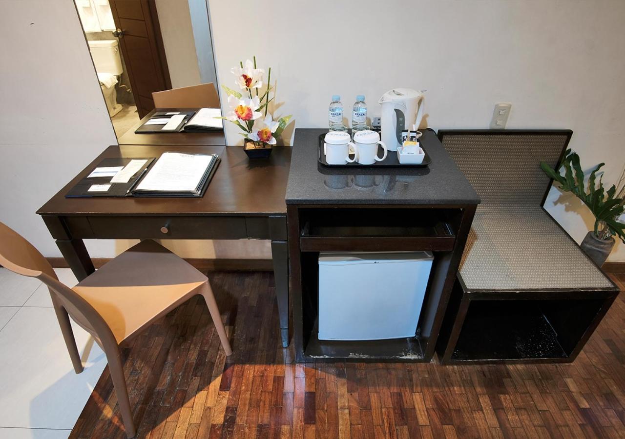 Фото Fersal Hotel Kalayaan