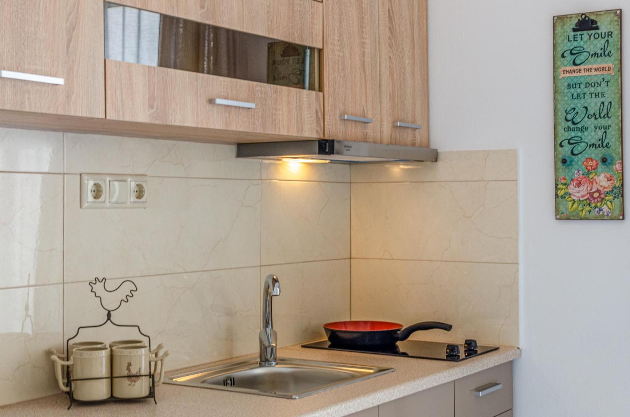 Фото Happiness Apartments