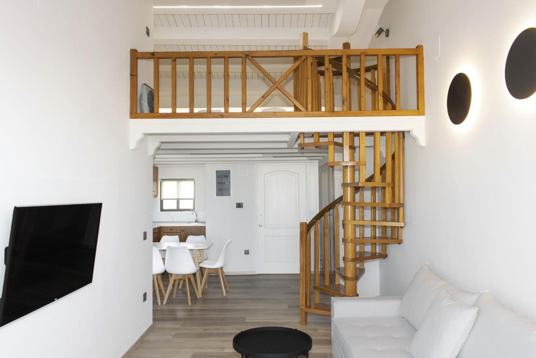 Фото Elina Hotel Apartments