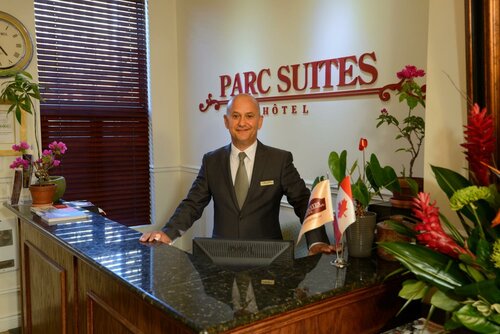 Гостиница Parc Suites Hotel в Монреале