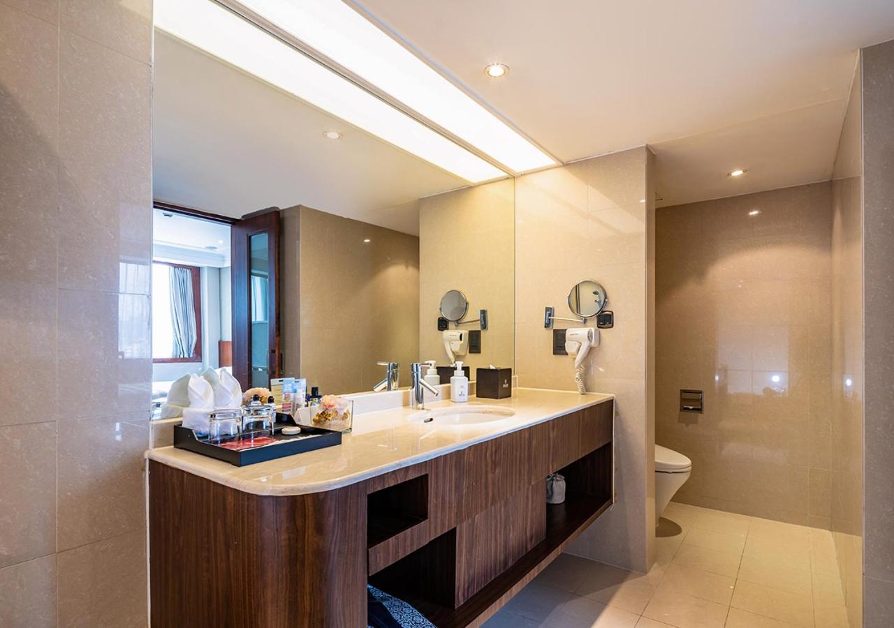 Фото San Want Hotel Shanghai