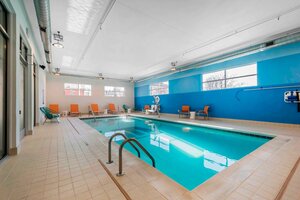  Aloft Newport On The Levee