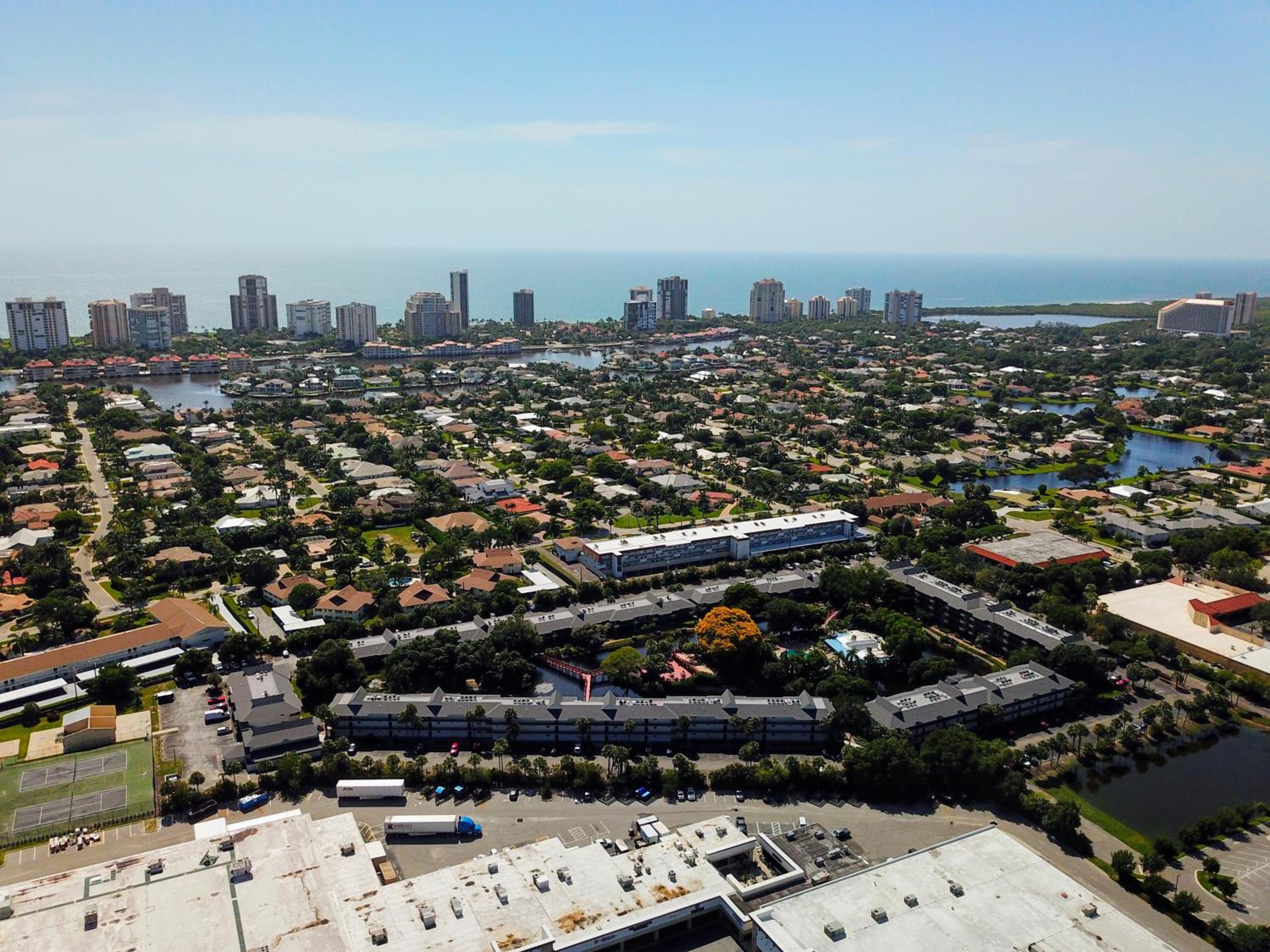 Фото Park Shore Resort