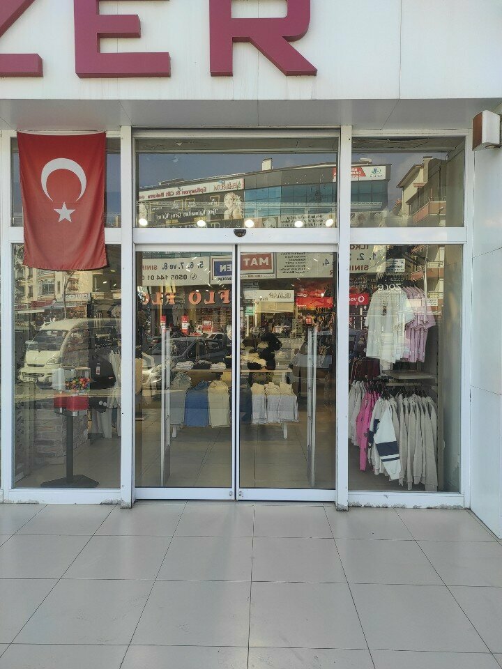 Geyim mağazası Gezer Giyim, , foto