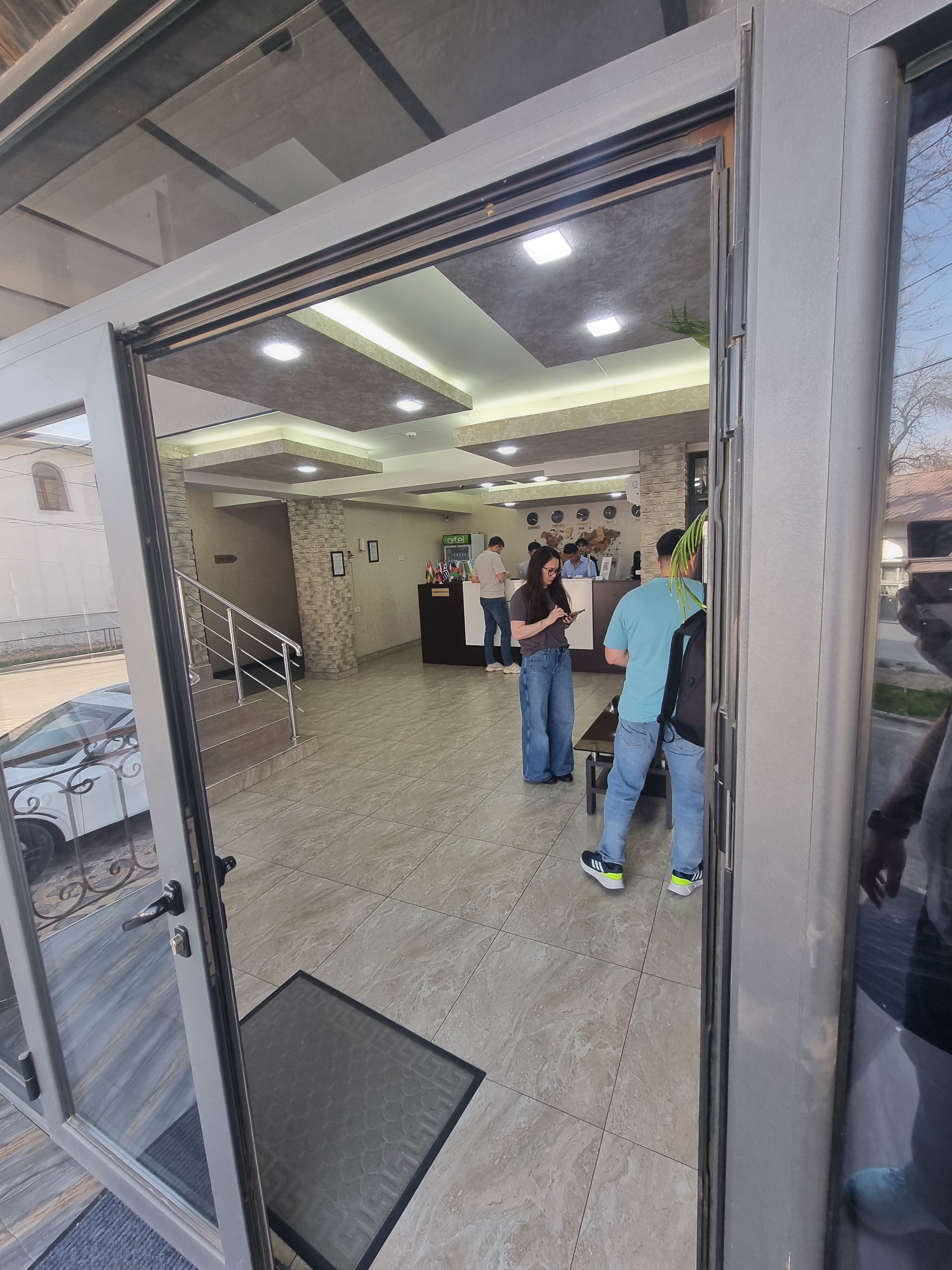 Фото Tourist Inn Hotel