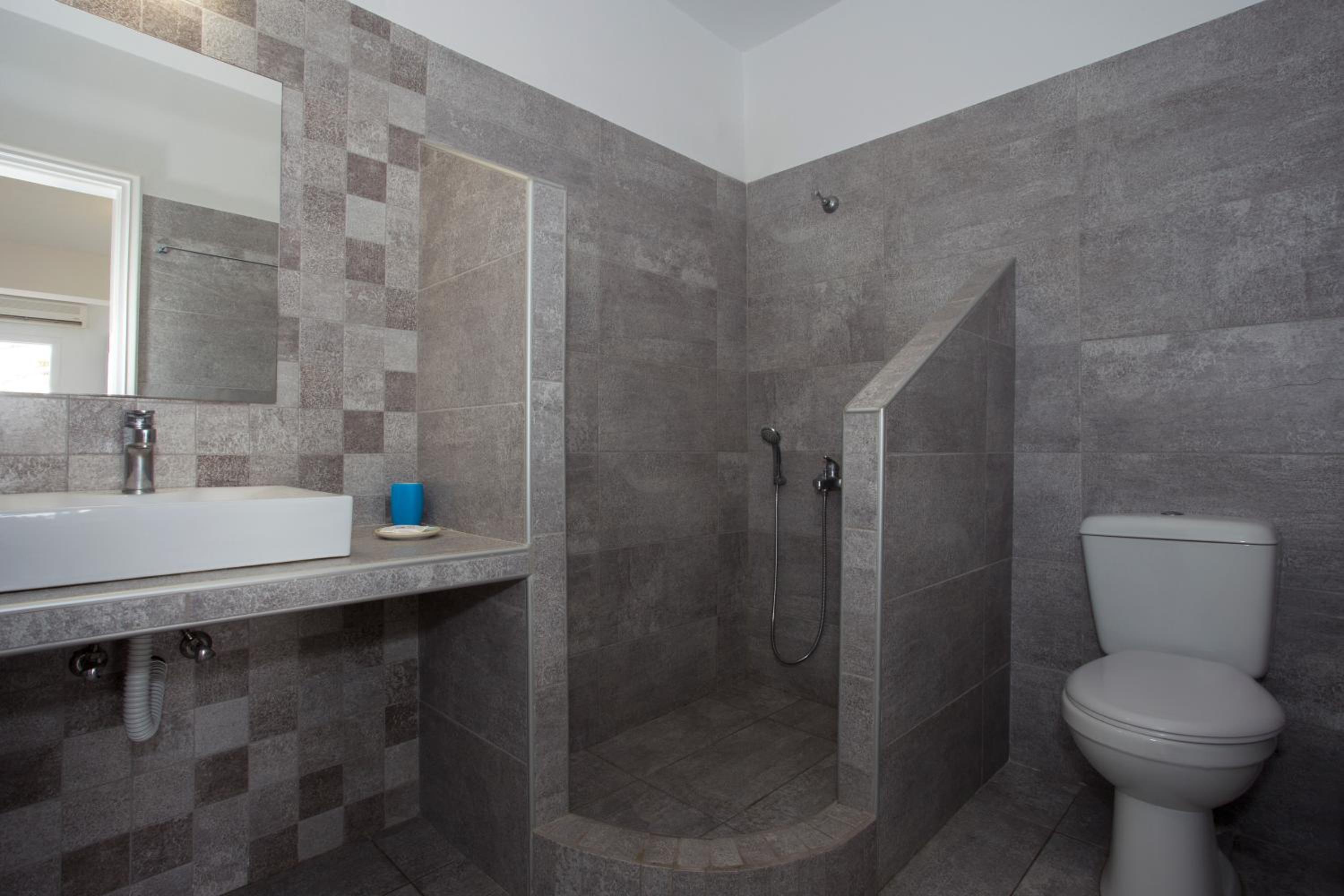 Фото Alexandra Hotel