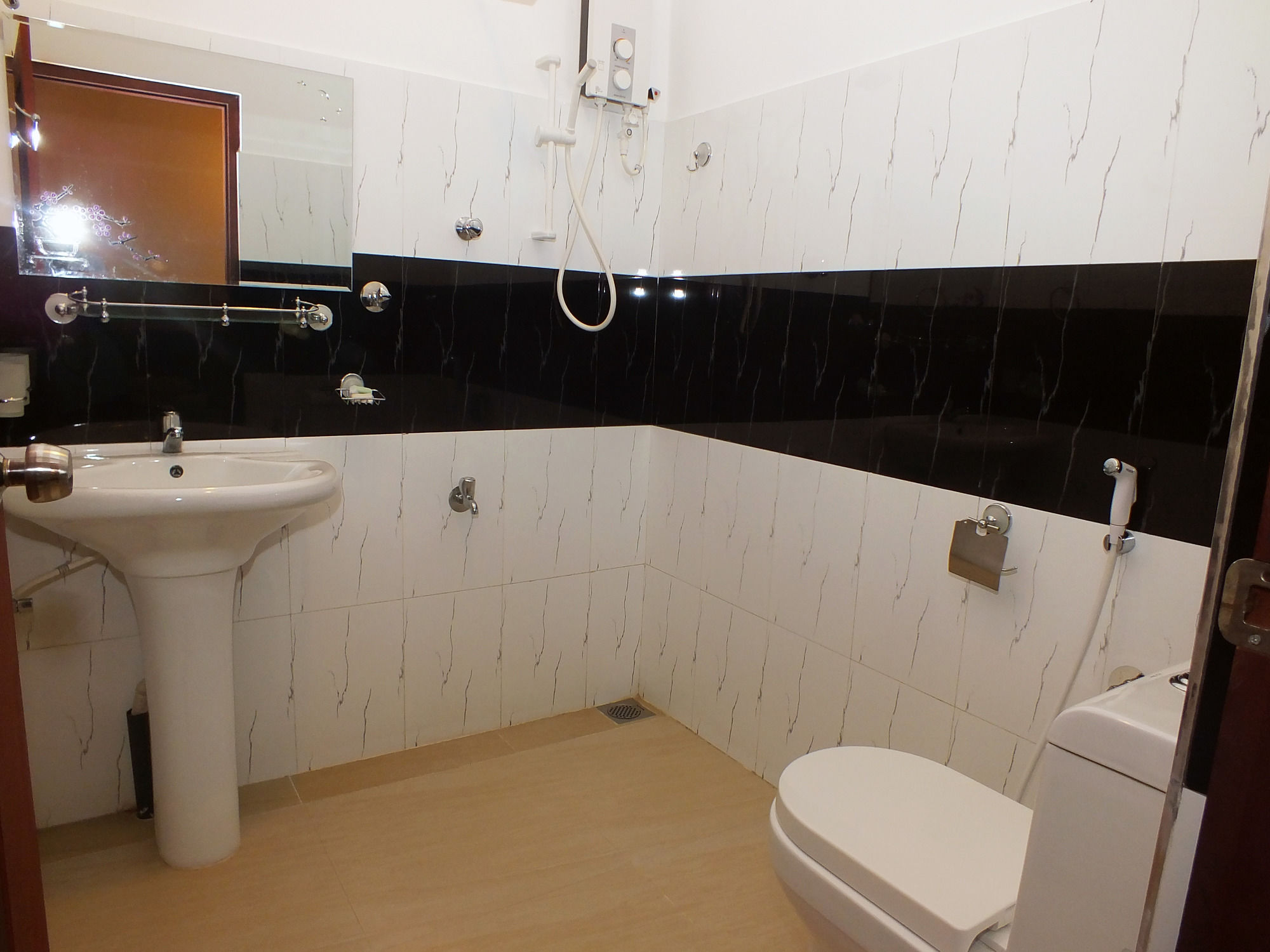 Фото Finlanka Guest