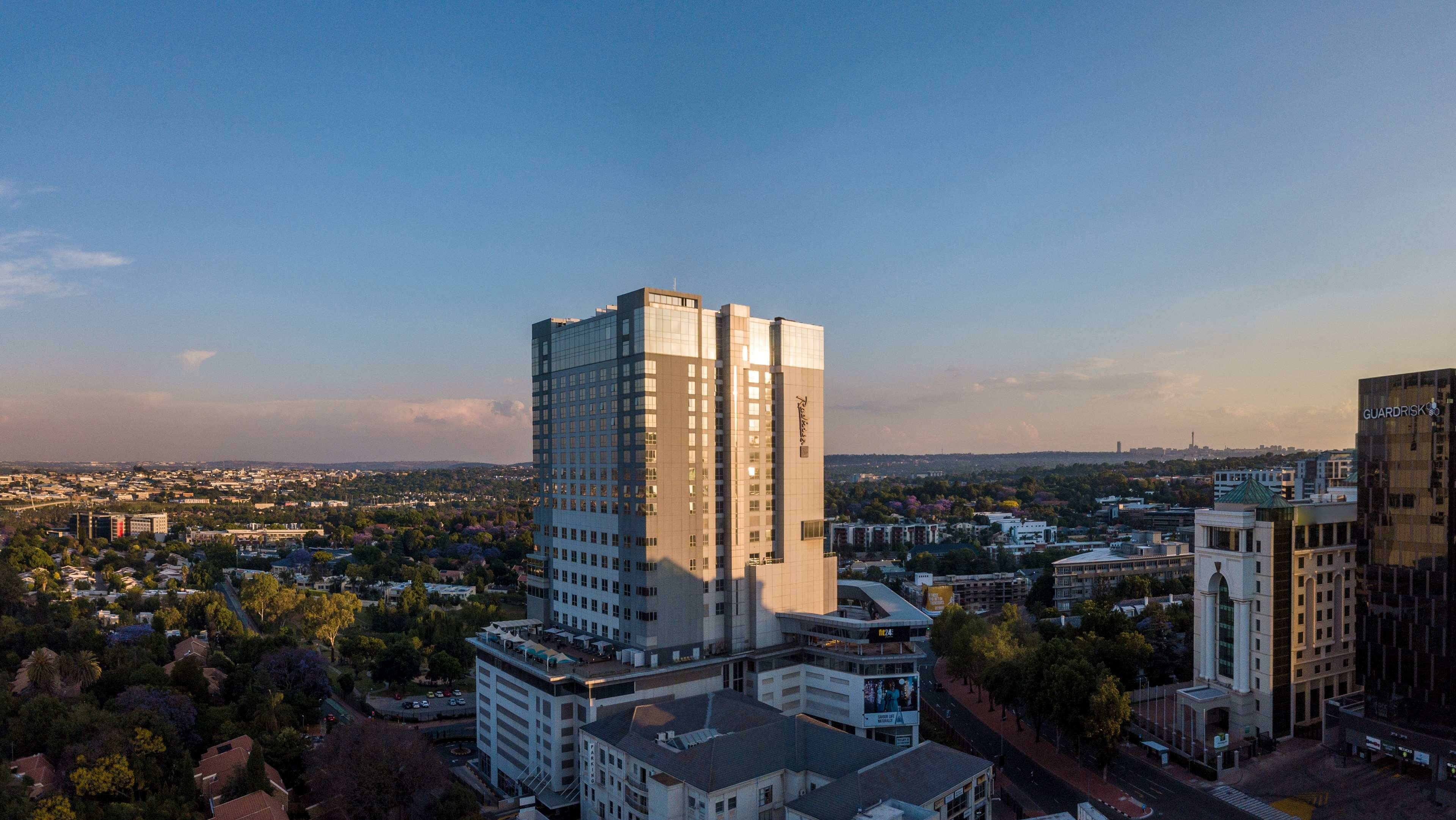 Фото Radisson Blu Hotel, Sandton Johannesburg