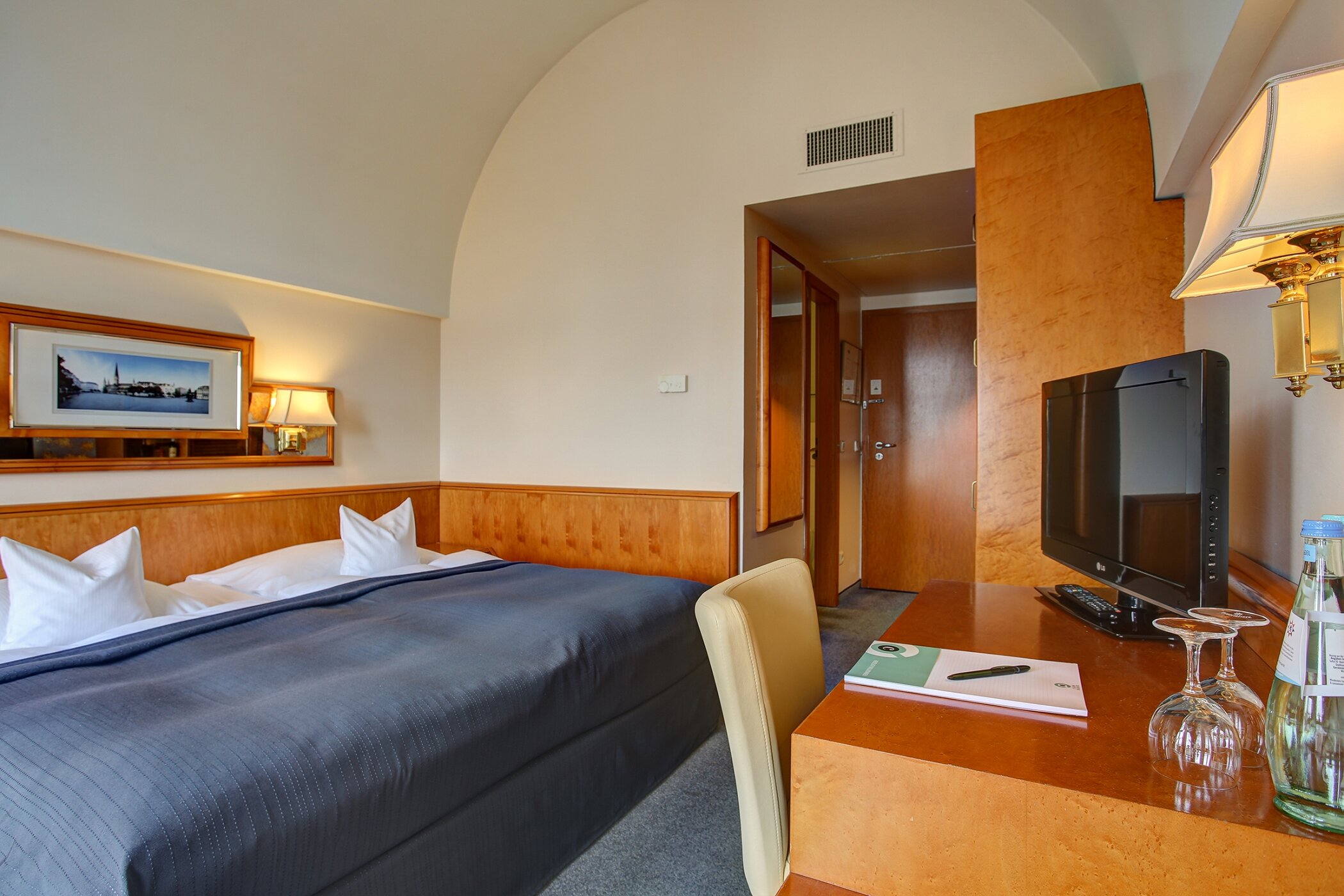 Фото 32053425581