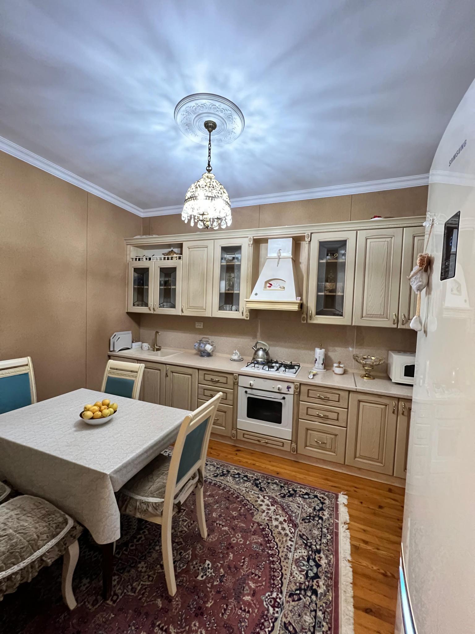 Фото Халачи