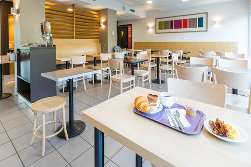 Внешний вид отеля B&b Hotel Rennes Ouest Villejean в Ренне, фото 5