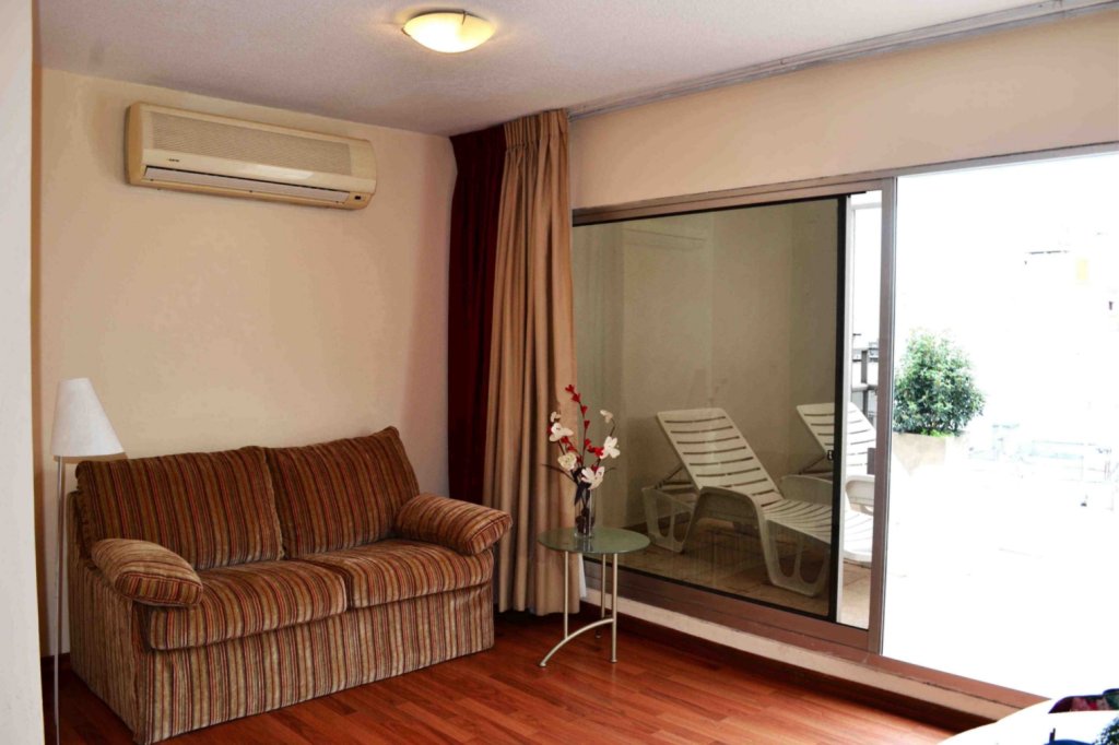 Фото Armon Suites Hotel