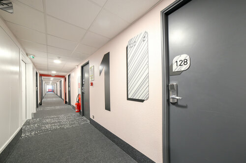 Внешний вид отеля B&b Hotel Reims Bezannes в Безанне, фото 2