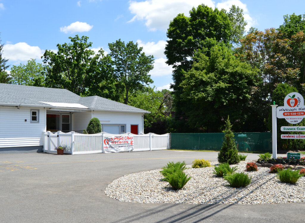 School Apple Montessori Schools & Camps - Morris Plains, State of New Jersey, photo
