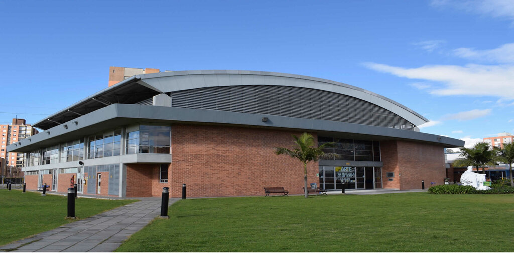 Private school Abraham Lincoln Bilingual School, High School Branch, Bogota, photo